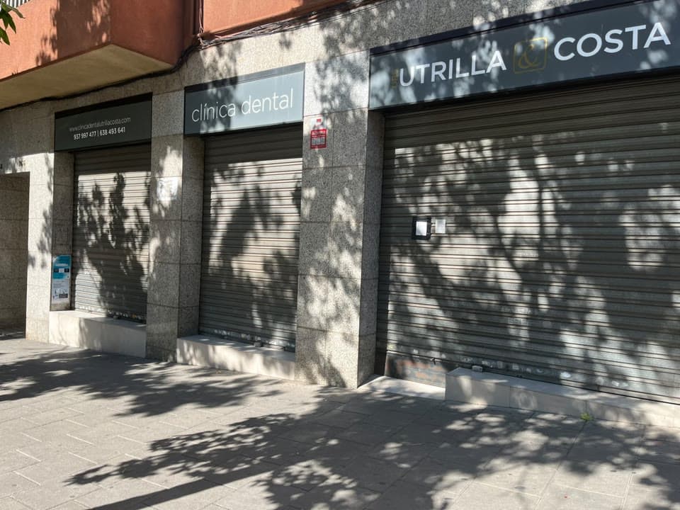 El tancament sobtat d'una clínica dental deixa desenes d'afectats a Mataró
