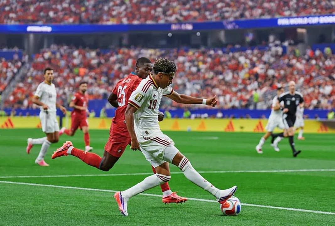 Yamal i Espanya superen Portugal i fan un pas més a la Copa del Món