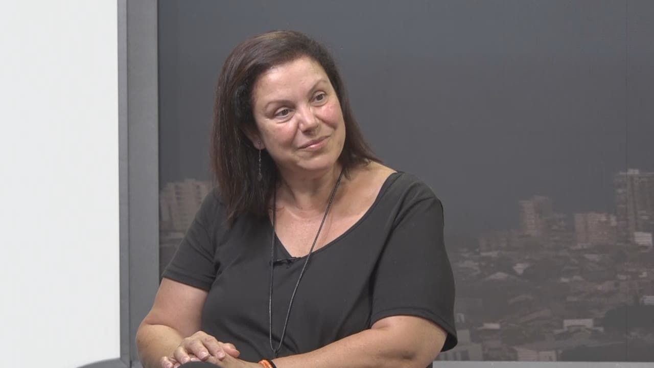 Care Santos: “Els records i la memòria són un patrimoni i l’escriptura és una manera de salvar-lo”